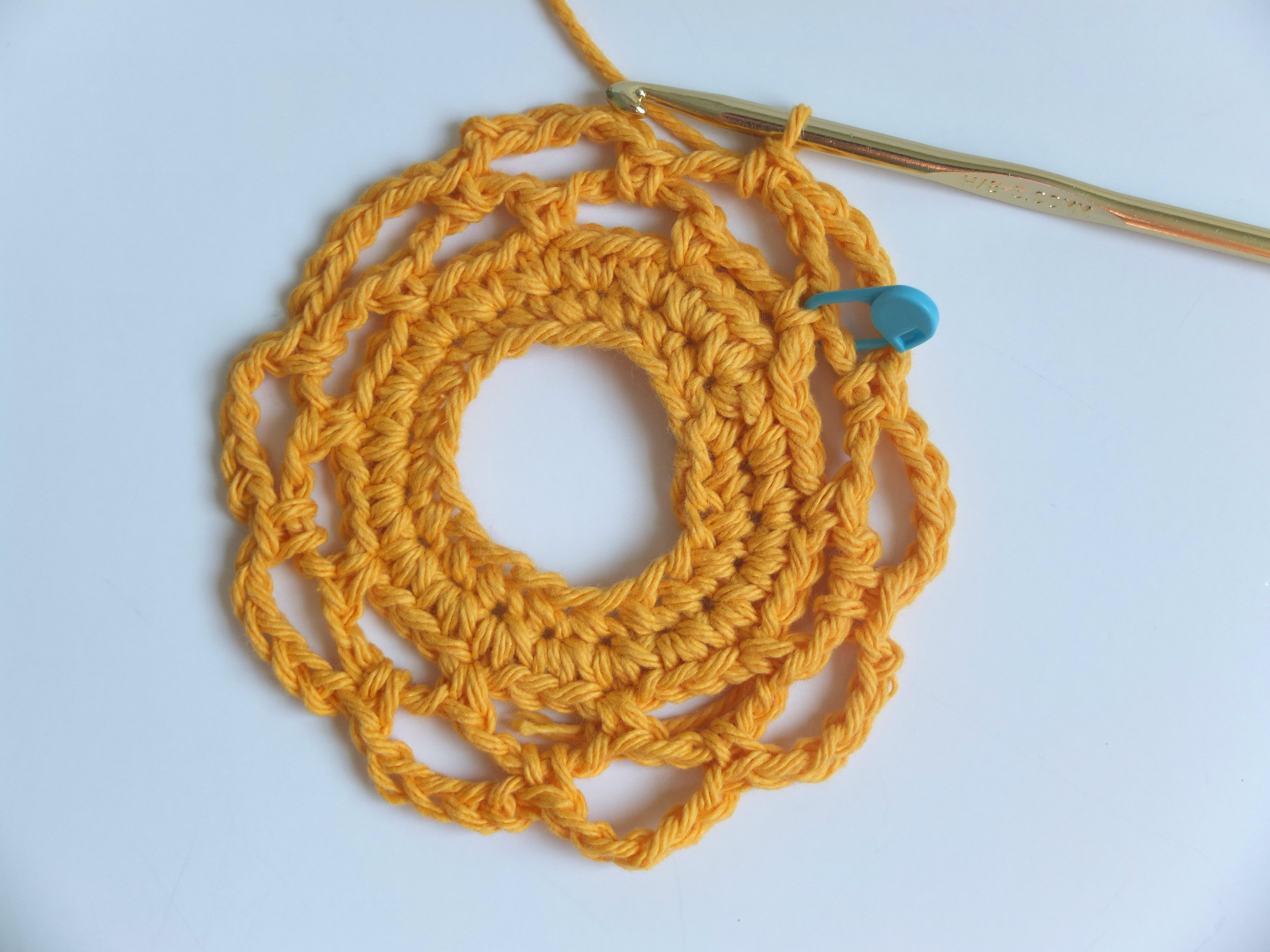 lacy wine glass necklace