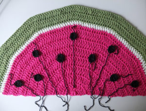 half circle watermelon rug crochet pattern