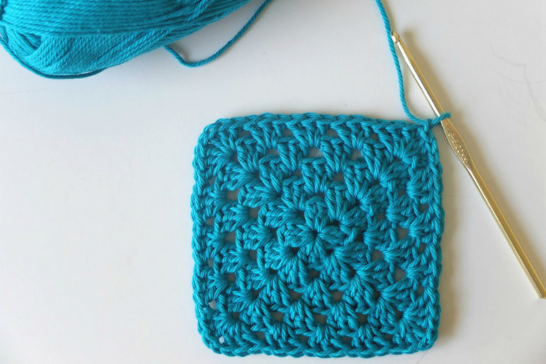 Traditional Granny Square Crochet Tutorial