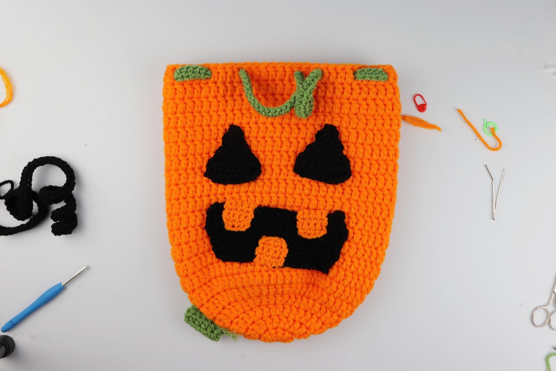 Crochet Pumpkin Drawstring Backpack | FREE Halloween Crochet Pattern