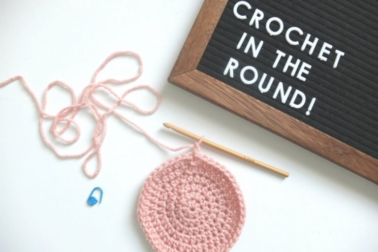 how to crochet in the round