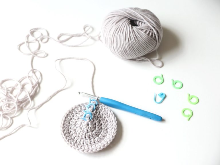 Counting Crochet Stitches and Rows: Your Beginner Questions Answered