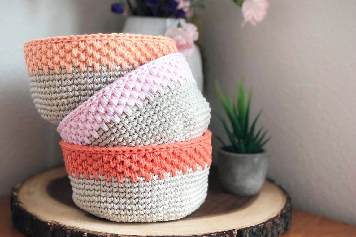 2-in-1 Crochet Storage Bucket and Bag for Yarn - Free Pattern