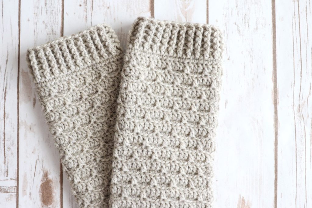 Slouchy Crochet Leg Warmers One Skein Wonder sigoni macaroni