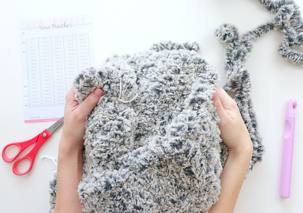 10 Tips You NEED To Know When Crocheting With Go For Faux Thick And Quick Yarn