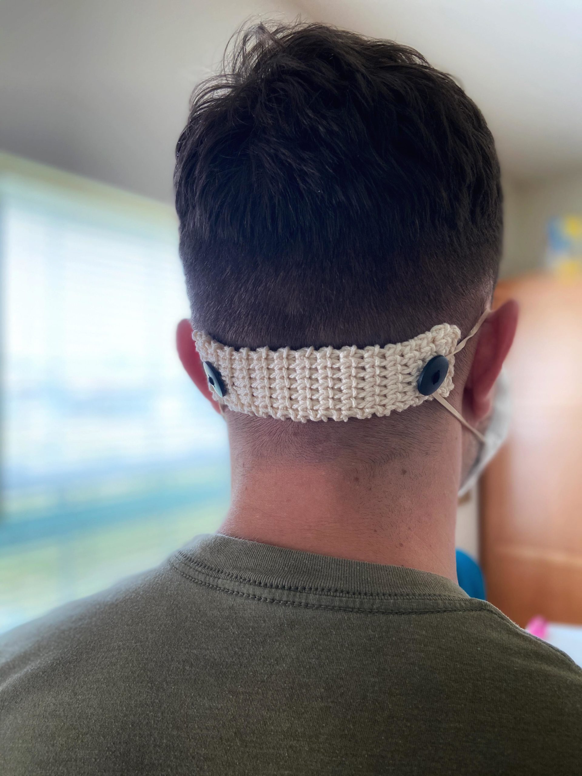 Reusable Crochet Ear Protector For Face Masks Free Crochet Pattern sigoni macaroni