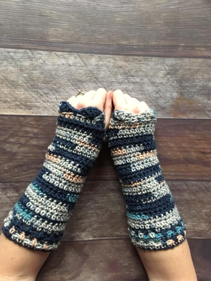 Image for Florabelle Fingerless Gloves