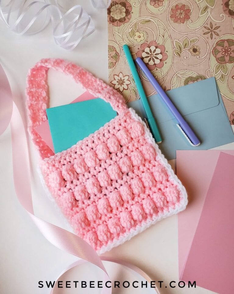 30+ Free Crochet Patterns Using Red Heart Super Saver sigoni macaroni