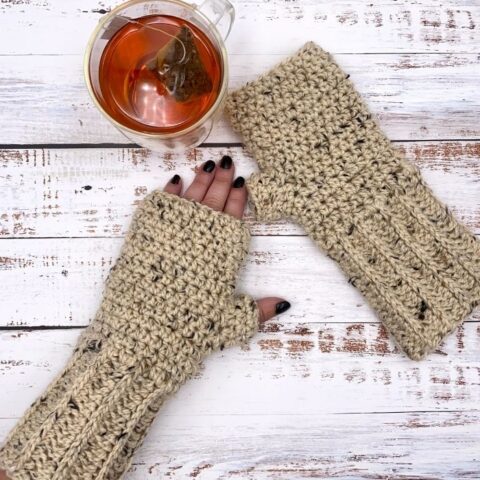 Image for Galloway Fingerless Gloves Free Pattern