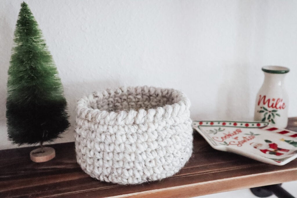 Small Crochet Basket Pattern for Beginners