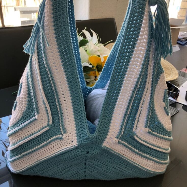 Image for How to make an easy granny square bag pattern - Harmony Bag