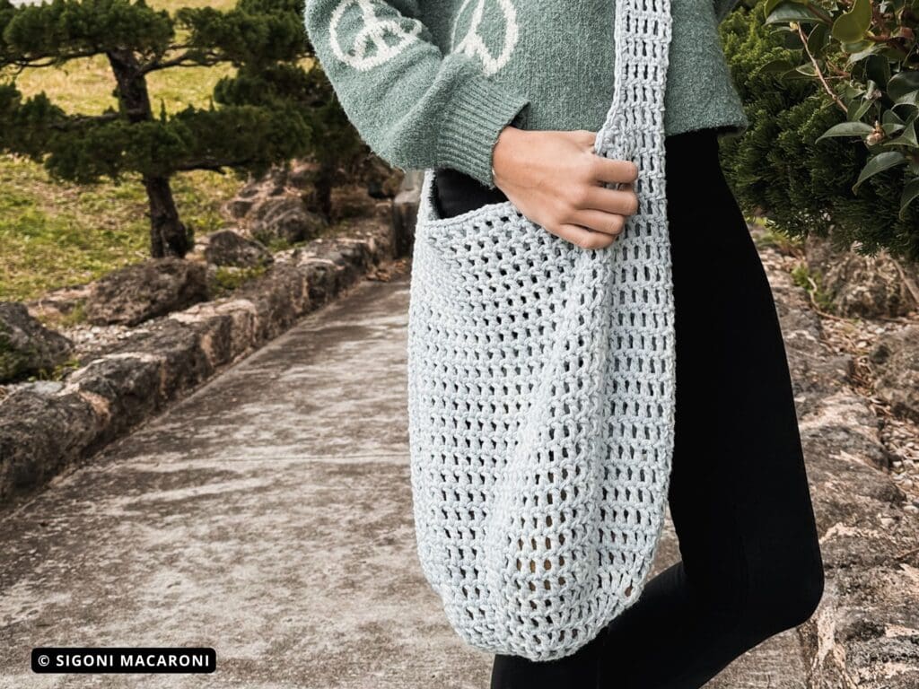 Crossbody Crochet Market Bag: Free Crochet Pattern - sigoni macaroni